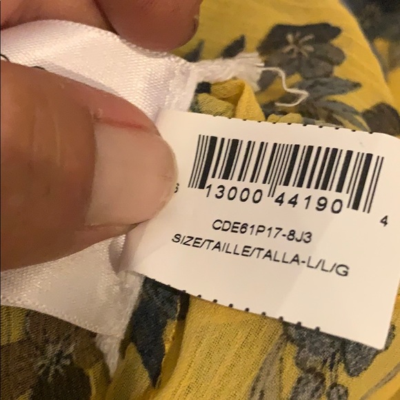 BCBG Maxazria Dress - Picture 9 of 9